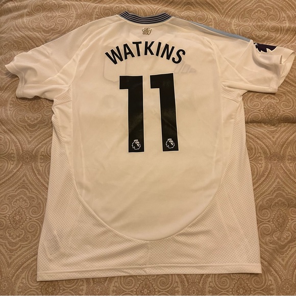 🔥TODAY ONLY🔥 Aston Villa Jersey - Picture 7 of 8